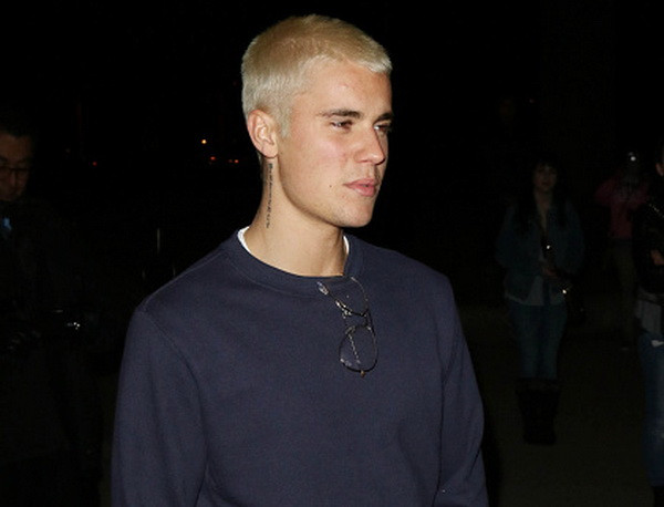 Justin Bieber a umilit o fana inaintea unui concert. "Ma dezgusti". VIDEO