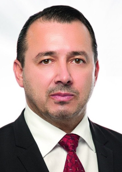 Deputatul PSD Catalin Radulescu, despre prostestatarii din Piata Victoriei: "Ar trebui alungati cu tunurile cu apa"