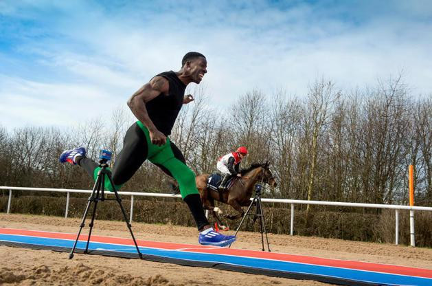 Omul cu un cal putere! Un atlet s-a intrecut cu un cal de curse pe 100m. Cine a castigat