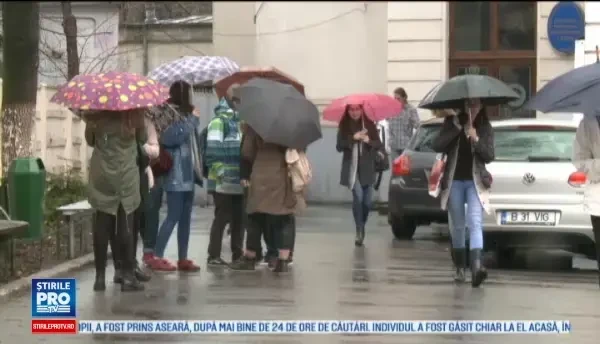 Simulare 2017. Elevii claselor a VIII-a, a XI-a si a XII-a sustin astazi proba la Limba Materna