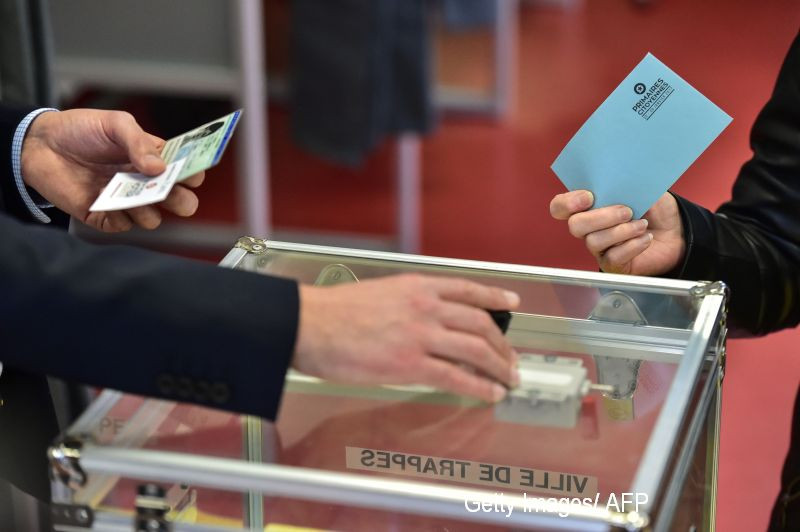 Alegeri legislative in Olanda unde, miercuri, sunt asteptati peste 12 milioane de cetateni. Populistii, lideri in sondaje