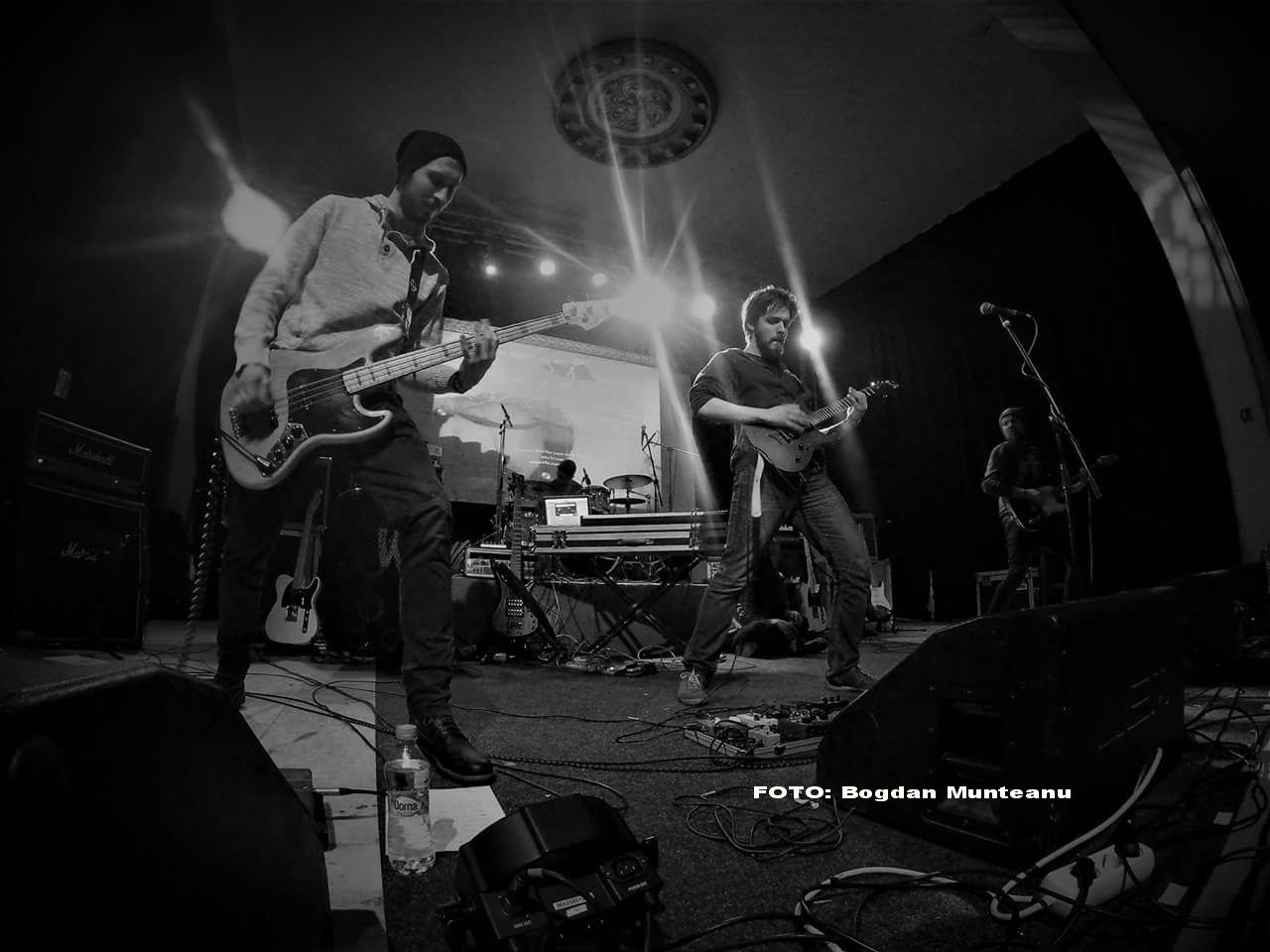 Trupa de post-rock Am Fost La Munte Si Mi-a Placut isi lanseaza un nou videoclip. Concert in clubul Expirat din Bucuresti