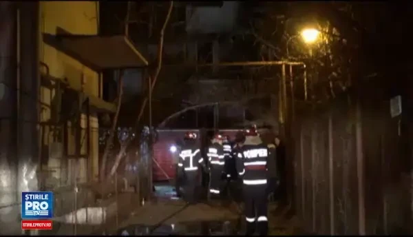 Principalul suspect in cazul exploziei care a distrus o vila din Galati este chiar proprietarul imobilului