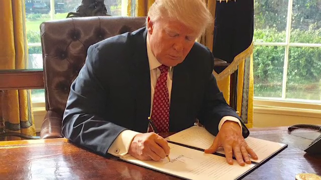 Un judecator a blocat ordinul lui Trump privind restrictiile de intrare a musulmanilor in SUA. Ce a spus presedintele