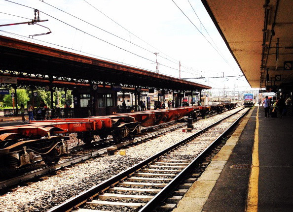 Toti tinerii care implinesc 18 ani vor calatori gratuit cu trenul in UE. Parlamentul European a votat proiectul