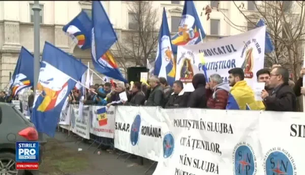 Negocierile dintre politisti si ministrul Afacerilor Interne au esuat. Sindicalistii, in mars spre Guvern