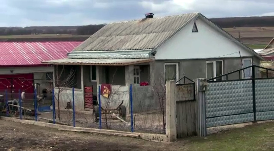 Un barbat din Suceava a incercat sa se impuste in inima din cauza problemelor financiare. "Nu stiu din ce si-a facut arma"