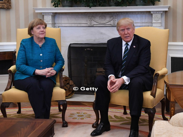 Donald Trump, mesaj dur pe Twitter la o zi dupa intalnirea cu Merkel: Germania are datorii imense catre NATO