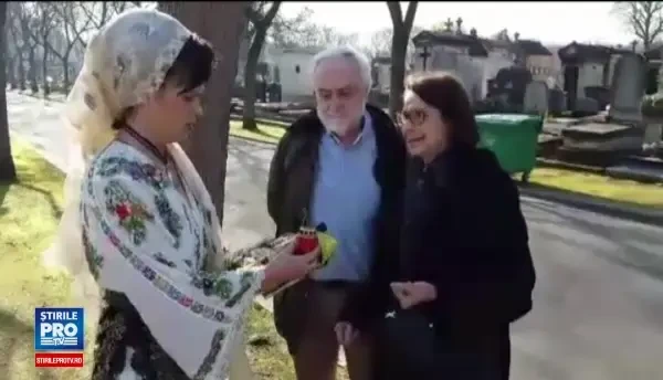 La comemorarea lui Brancusi, autoritatile fac hora in cimitirul din Hobita si promit muzeu. Casa artistului e insa in ruina