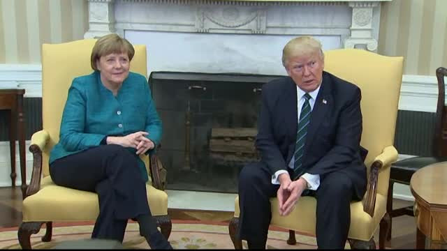 Cum a incercat Trump sa fie prietenos cu Merkel: "Amandoi am avut convorbirile interceptate pe vremea presedintelui Obama"