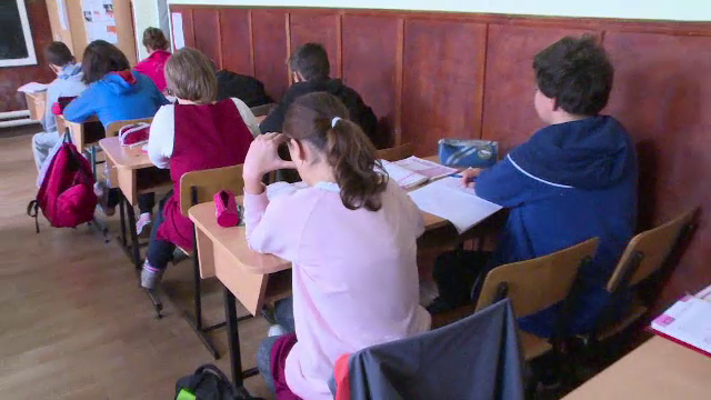 Statul a ignorat-o timp de 6 ani. Ce se va intampla cu legea care promitea fiecarui copil cate 500 euro la nastere