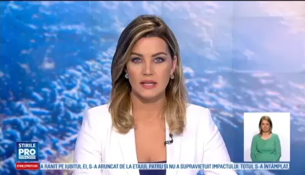 Un TIR incarcat cu rodii s-a rasturnat pe centura ocolitoare a orasului Caransebes. Soferul a pierdut controlul masinii