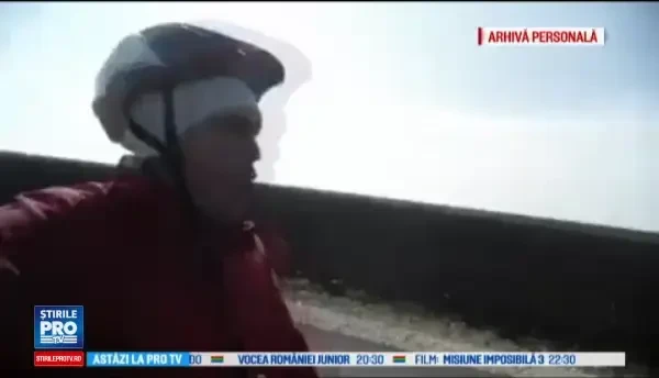 Un student a pornit intr-o mare aventura, cu doar 400 de lei in buzunar. Cristian va merge 4000 de km in Romania pe bicicleta