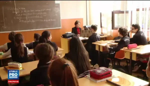 Liceul din Romania unde elevii primesc note prin intermediul unei aplicatii. Parintii sunt alertati prin mail sau SMS