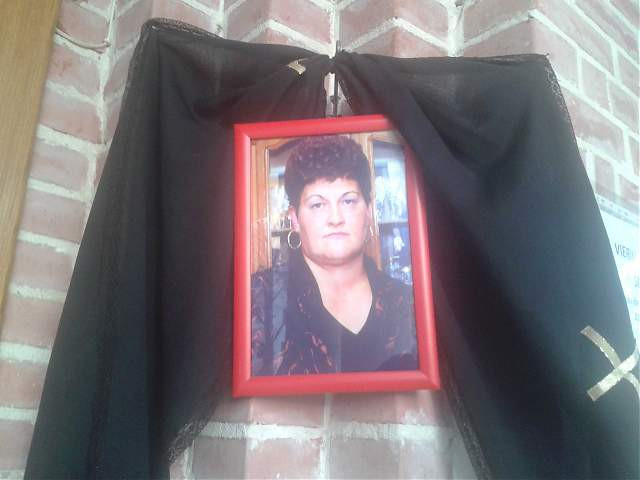 O infirmiera din Botosani a murit in timpul serviciului. In toamna femeia urma sa ia parte la nunta fiicei sale