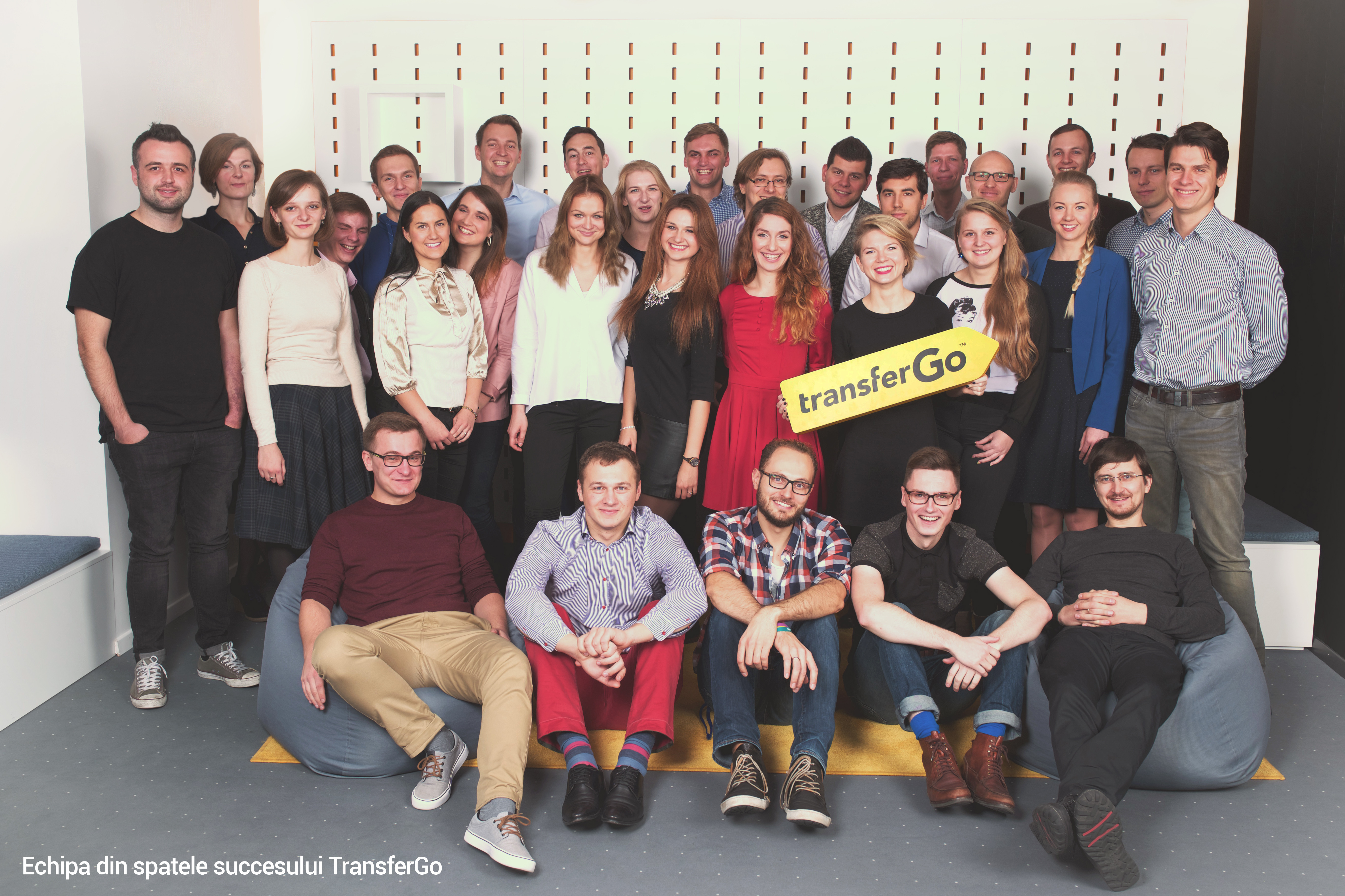 (P) Un milion de tranzactii si peste 11 milioane de euro economii pentru cei care au trimis bani online prin TransferGo