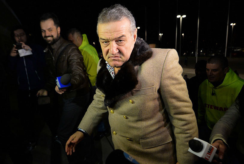 Gigi Becali riscă să ajungă din nou la închisoare, din cauza unor amenințări