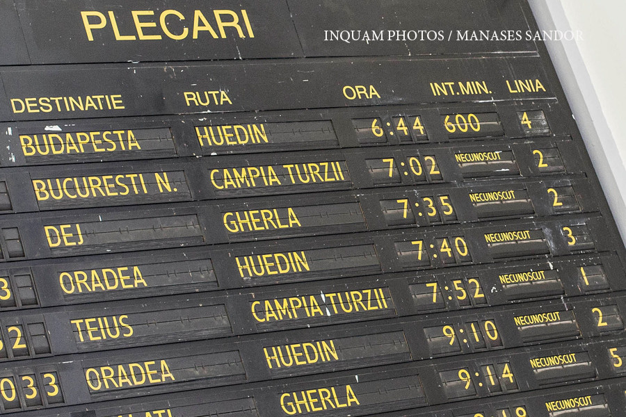 Peste 40 de trenuri au intarzieri, in urma protestului de ieri. Negocierile cu sindicatele continua la sediul CFR Calatori