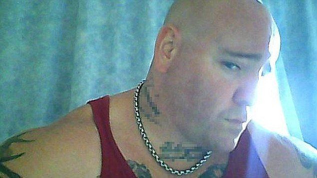 Un australian si-a stropit fiica cu benzina si i-a dat foc. De ce crede barbatul ca nu poate fi condamnat