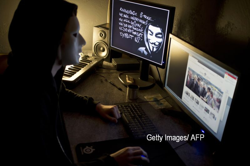 Un grup de hackeri a amenintat ca va sterge 300 de milioane de conturi Apple si iCloud. Ce solicita pentru a opri atacul