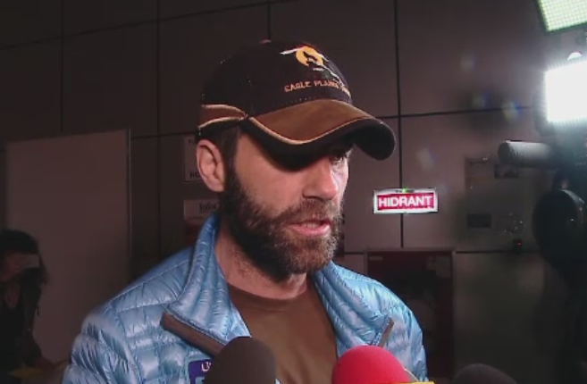 Tibi Useriu s-a intors in Romania. Atletul a fost intampinat de sustinatori la aeroport. "A fost putin mai frig"