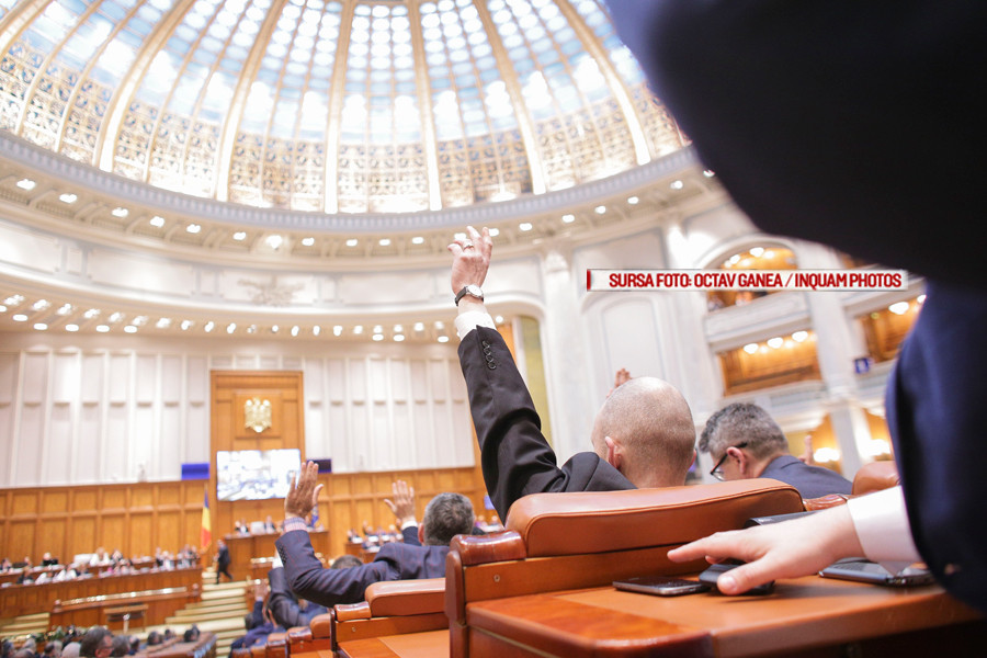 Modificarea Codului Penal, prioritatea Parlamentului, care uita in schimb de cererile DNA. Politolog: "Pare sa fie o obsesie"