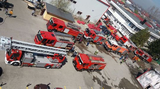 incendiu hala bucuresti