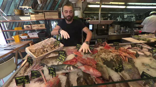 Sambata este prima dezlegare la peste, pentru romanii care tin post. Cat costa kilogramul si ce sortimente gasiti in piete