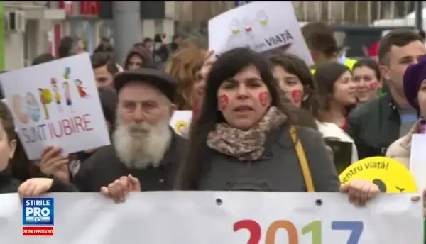 Gigi Becali, in fruntea Marsului pentru viata din Capitala. Avortul este crima si este impotriva lui Dumnezeu