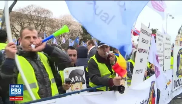 Mitingul politistilor s-a incheiat fara niciun rezultat. Sindicalisti: Nu este loc pentru ingaduinta