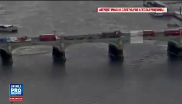 Romanca ranita in atacul de la Londra, in continuare in stare grava, dar stabila. Un boxer britanic a fost martor la incident