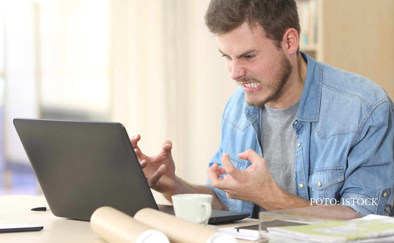 Un barbat trebuie sa plateasca o suma uriasa dupa ce a jignit un politist pe Facebook. Ce a putut posta pe pagina sa