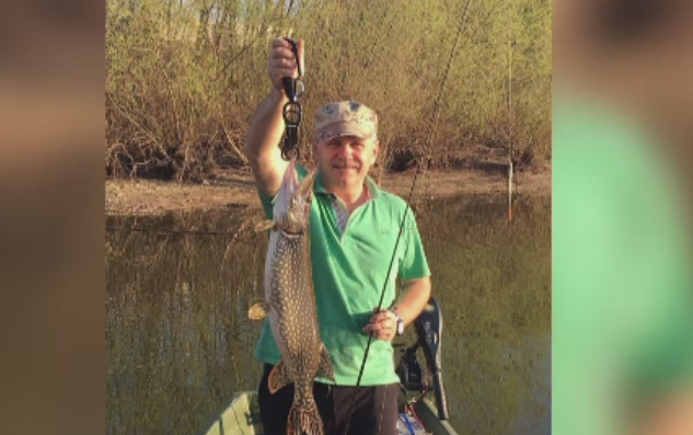 Atacuri acide intre Dragnea si Ponta, dupa "aventura pescareasca" a liderului PSD. "Ar putea fi aruncat din barca"