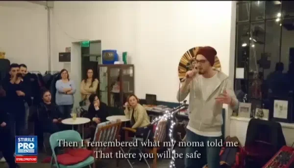 Cum se integreaza tinerii migranti care ajung in Romania. Ali a ales sa fie artist si sa joace in piese de teatru