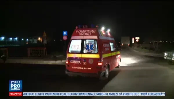 Sase raniti dupa ce o masina a cazut in raul Dambovita. Trei victime, in stop cardiorespirator