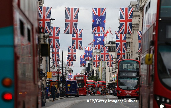 Prima lovitura pentru Londra, dupa declansarea Brexit. UE blocheaza fuziunea dintre London Stock Exchange si Deutsche Boerse