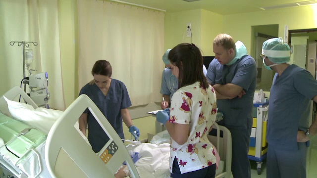 O clinica privata din Sibiu ar putea sa faca transplant pulmonar, dar ANT nu ii da acreditarea. Pacienti: "O crima morala"