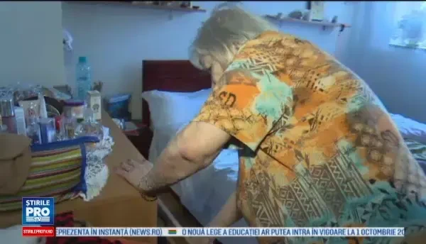 Femeie din Targoviste, jefuite de trei tinere pe care le-a lasat in casa, sub pretextul ca au produse la promotie