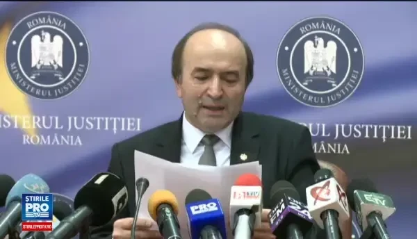 Kovesi si Lazar raman in functii dupa evaluarea facuta de Tudorel Toader: Nu e oportuna revocarea din functie