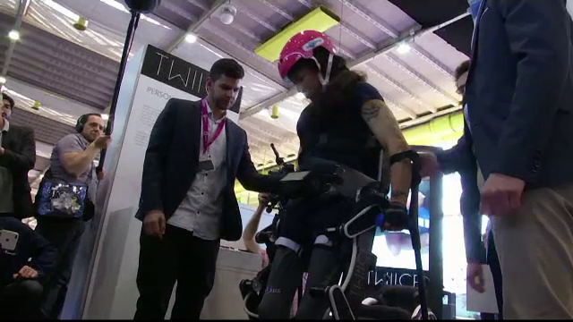 Salonul de Inventii de la Geneva, aflat la a 45-a editie, si-a expus creatiile. Cum a reusit o femeie paralizata sa mearga