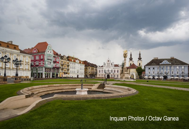 Joi, temperaturile scad, iar in Capitala se anunta averse pe seara. Sambata si duminica, vremea va fi mai calda