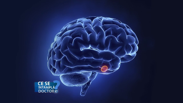 De ce simtim nevoie sa mancam ceva atunci cand ne uitam la televizor. Trucul prin care putem evita acest obicei nesanatos