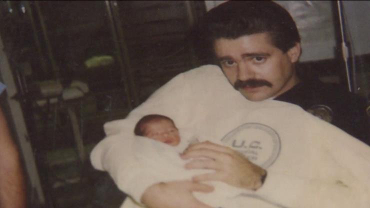 Un politist american l-a revazut pe cel caruia ii salvase viata acum 25 de ani. Ce reactii au avut cei doi