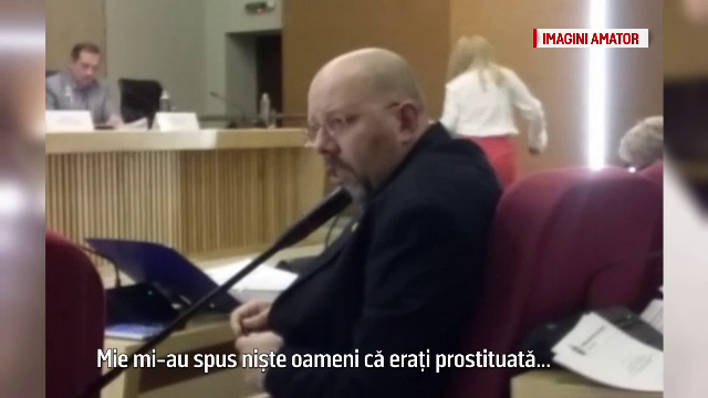 Viceprimarul Capitalei Aurelian Badulescu, acuzat ca a abuzat fizic si verbal 3 consiliere. "Mi-au spus ca erati prostituata"