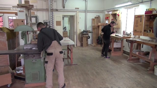 Cati bani vor primi de la stat firmele care vor pregati ucenici si stagiari. Proiectul, aprobat de Guvern