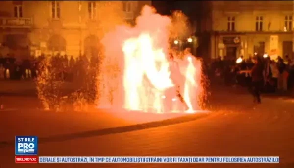 Atmosfera de carnaval la Timisoara. Festivalul care aduce arta cat mai aproape de tineri