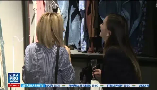 Cumparaturi si muzica buna. Cum au reusit trei tineri din Bucuresti sa transforme shopping-ul intr-o petrecere atipica