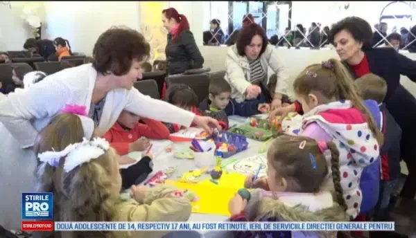 Jocul de carti care le dezvolta celor mici abilitatile si ii ajuta sa socializeze fata in fata, inventat de doi clujeni