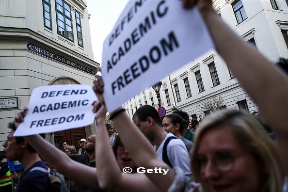 proteste Budapesta