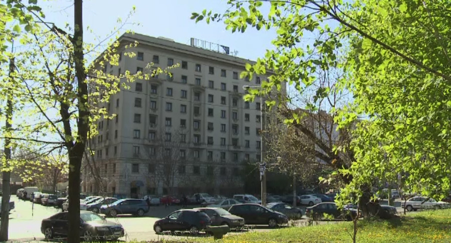 Ancheta DNA in cazul vanzarii la licitatie a Hotelului Astoria. CFR a luat 9 milioane euro si i-a dat cumparatorului inapoi 7